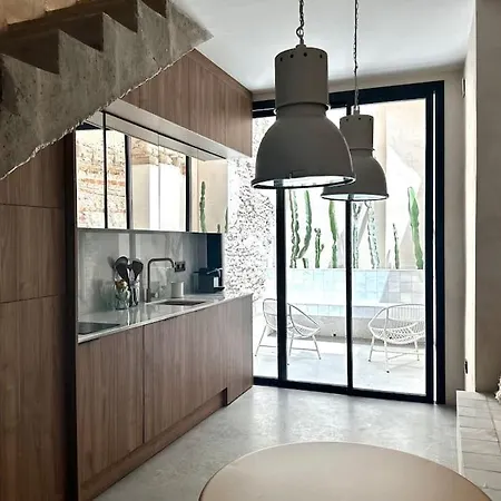 Apartman House Close To The Centre - Style And Relax